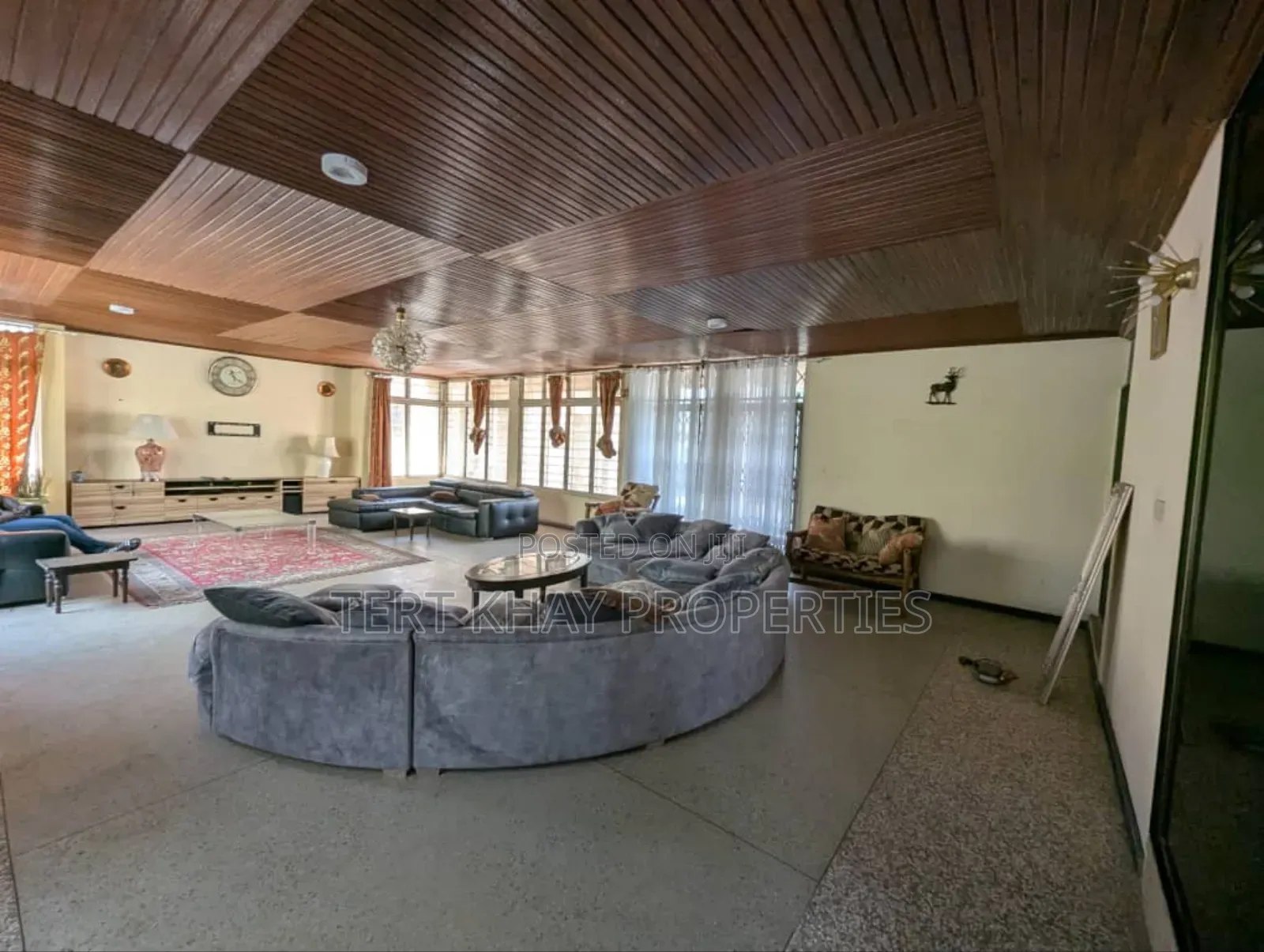 8bdrm House in Tantra for rent