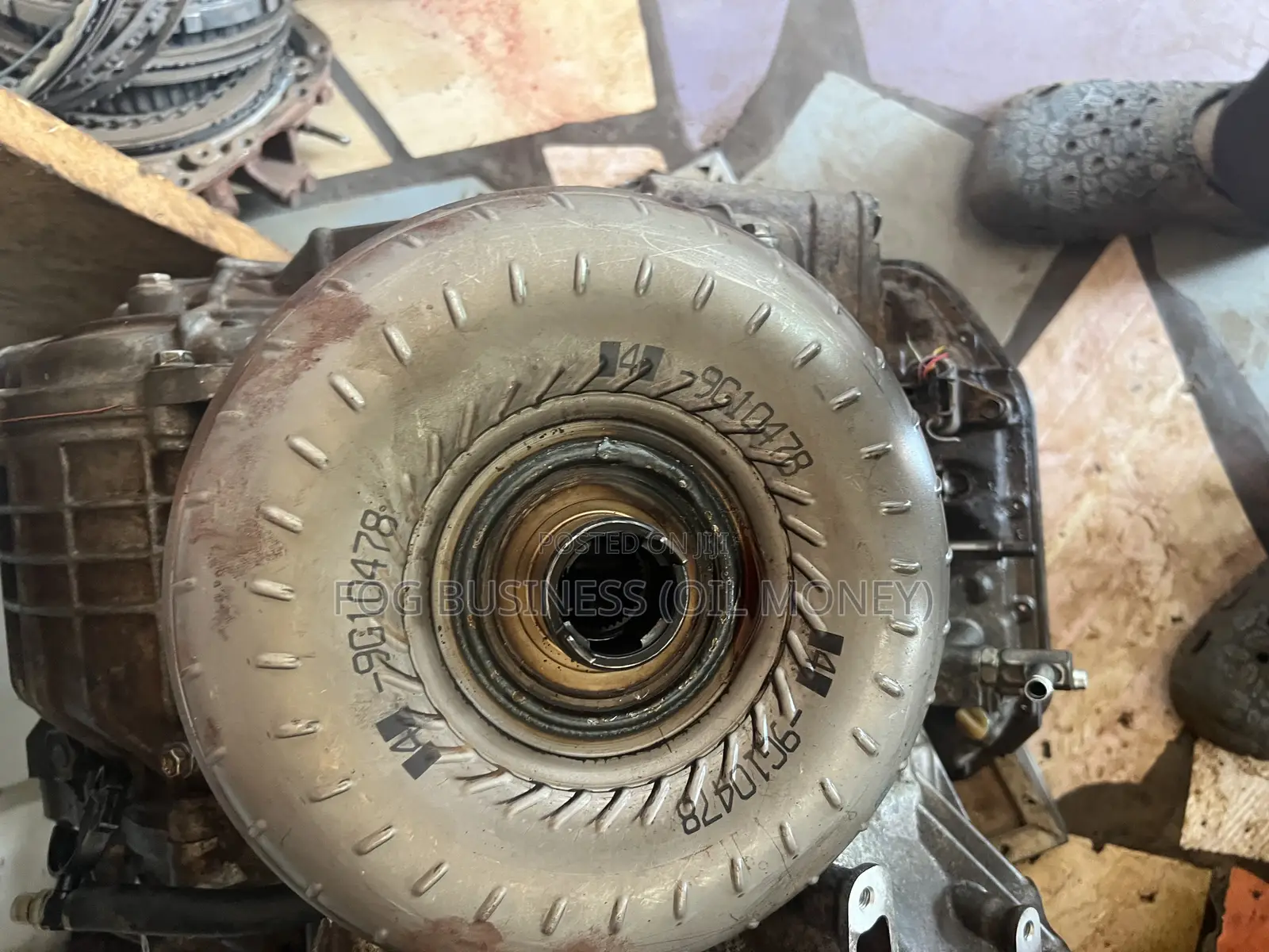 Toyota Voxy Gearbox Varbody , Pump N Converter