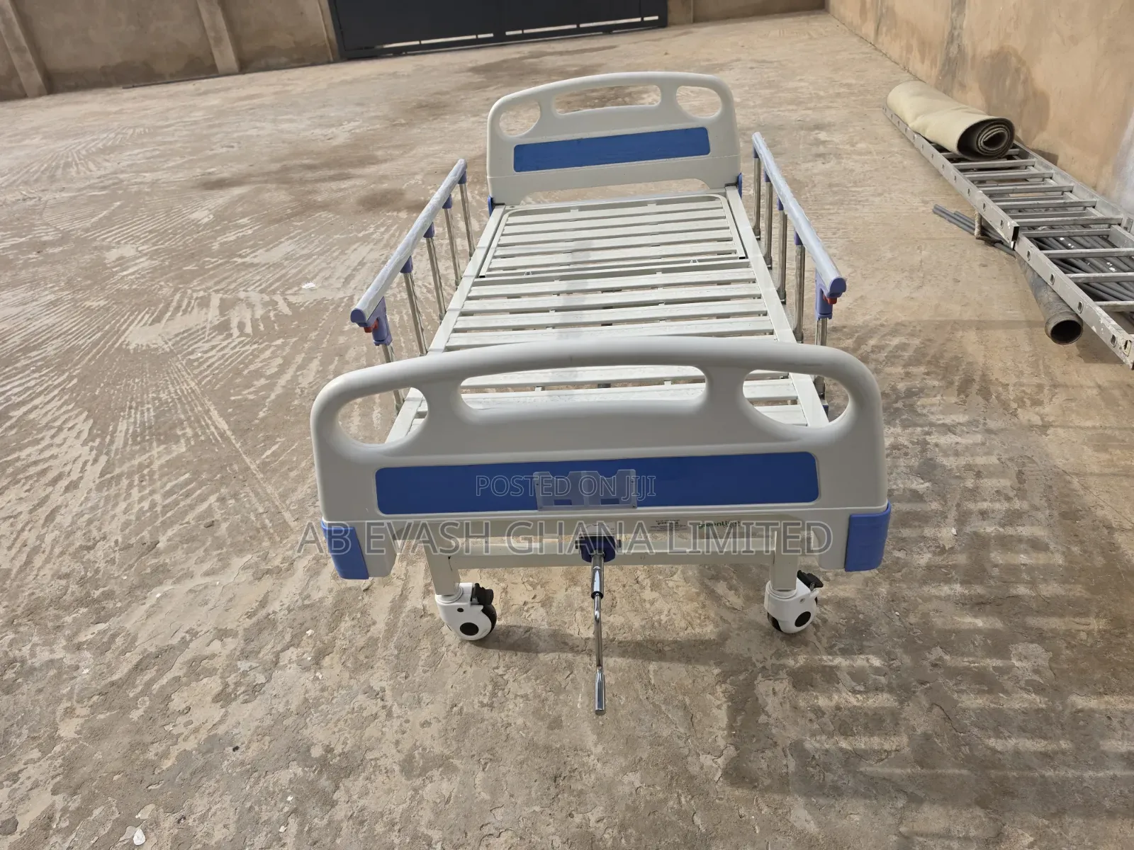Crank Hospital Bed With Mattress
