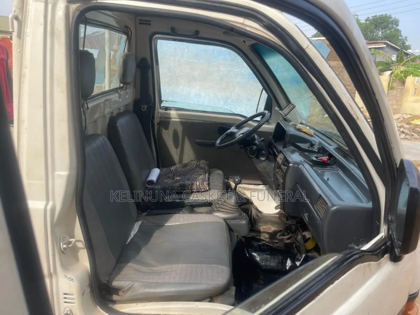 Daihatsu Hijet (Abossey Okain Macho)