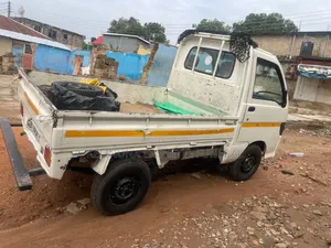 Daihatsu Hijet (Abossey Okain Macho)