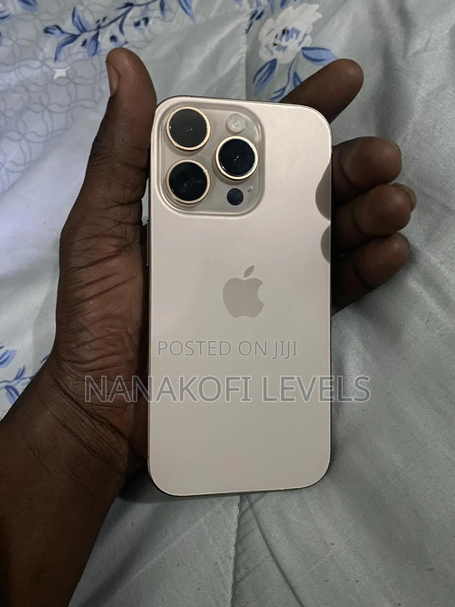 Apple iPhone 16 Pro 128 GB Gold