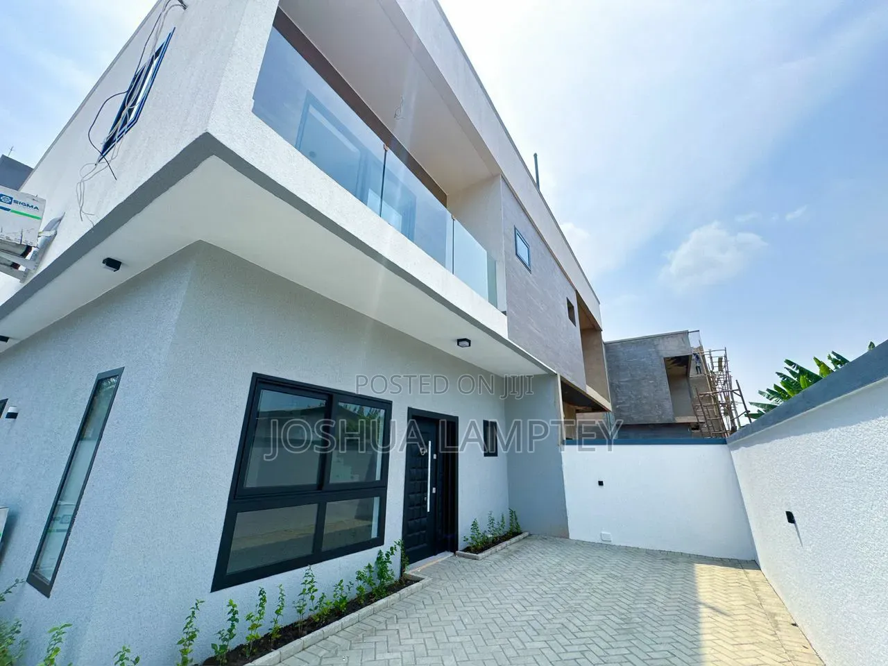3bdrm House in Adenta Ssnits Flat for sale