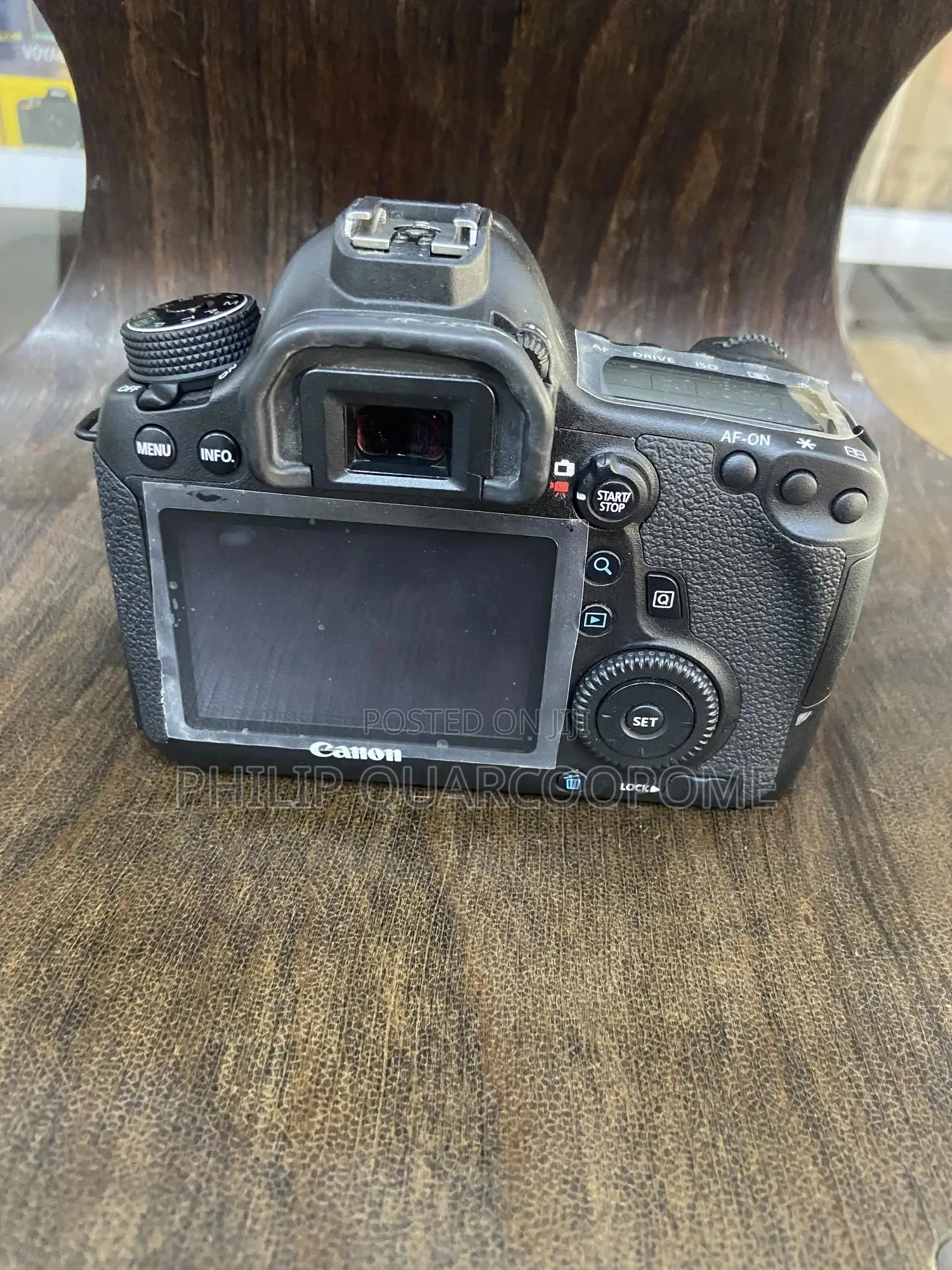 Canon 6d Dslr With 50mm Lens