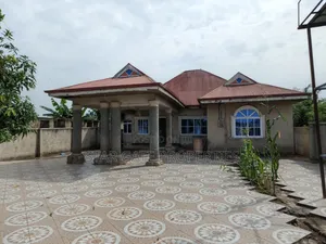 3bdrm House in Abrepo Asuofia Road, Atwima Nwabiagya for sale
