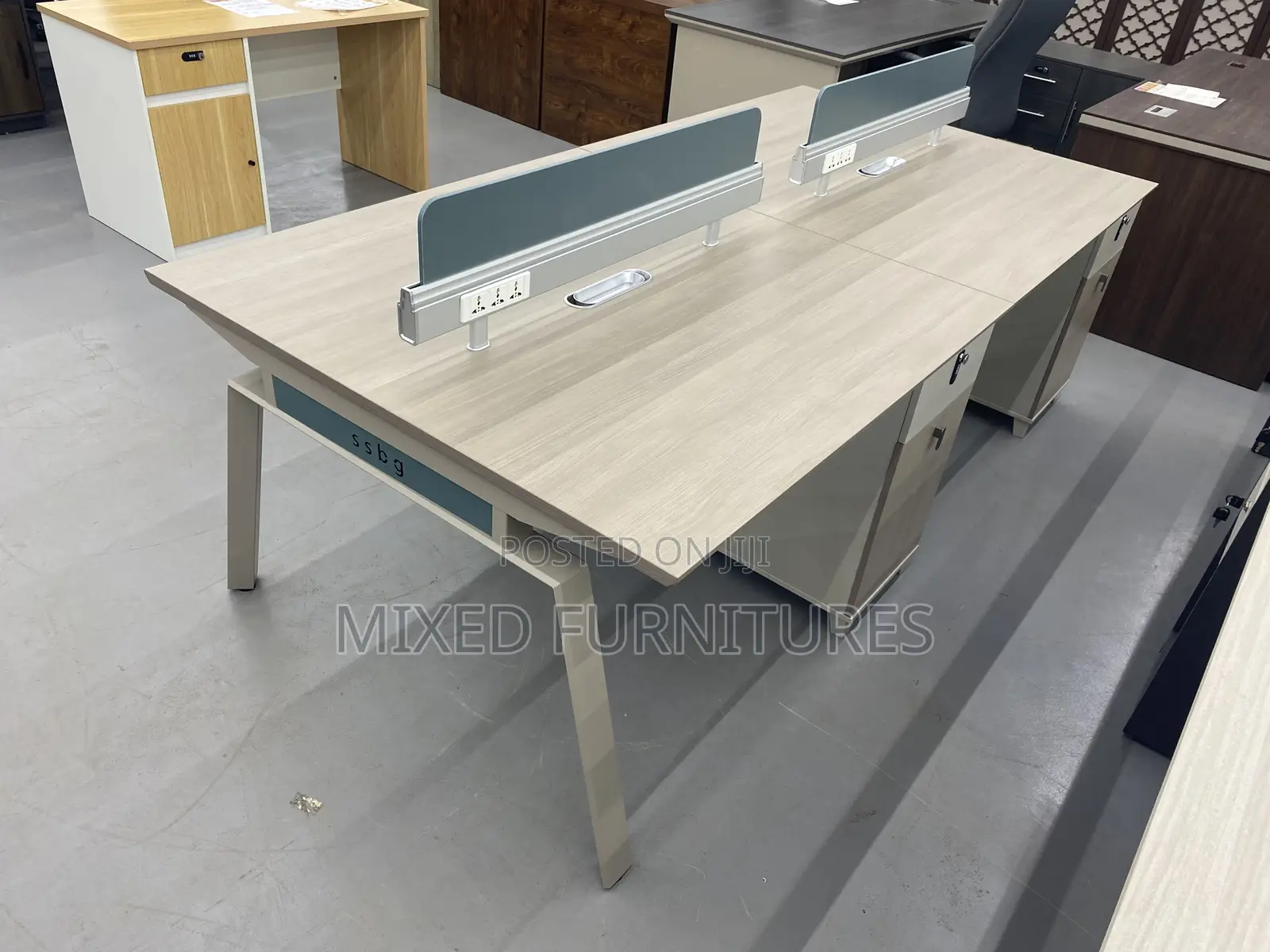 Workstation 4 in 1 With Drawers