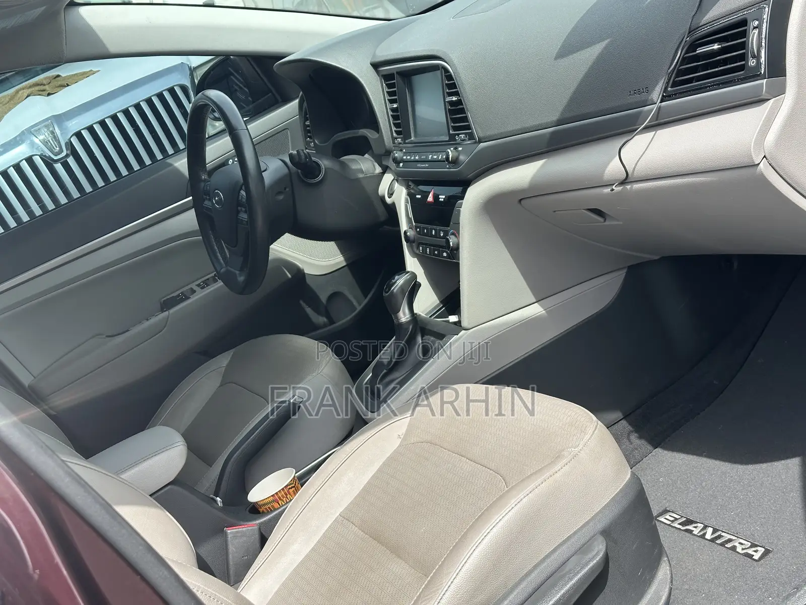 Hyundai Elantra 2017 Beige