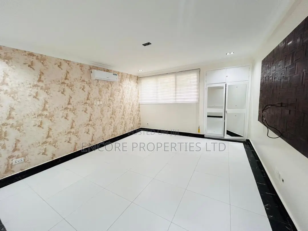 4bdrm House in Cantonments for rent