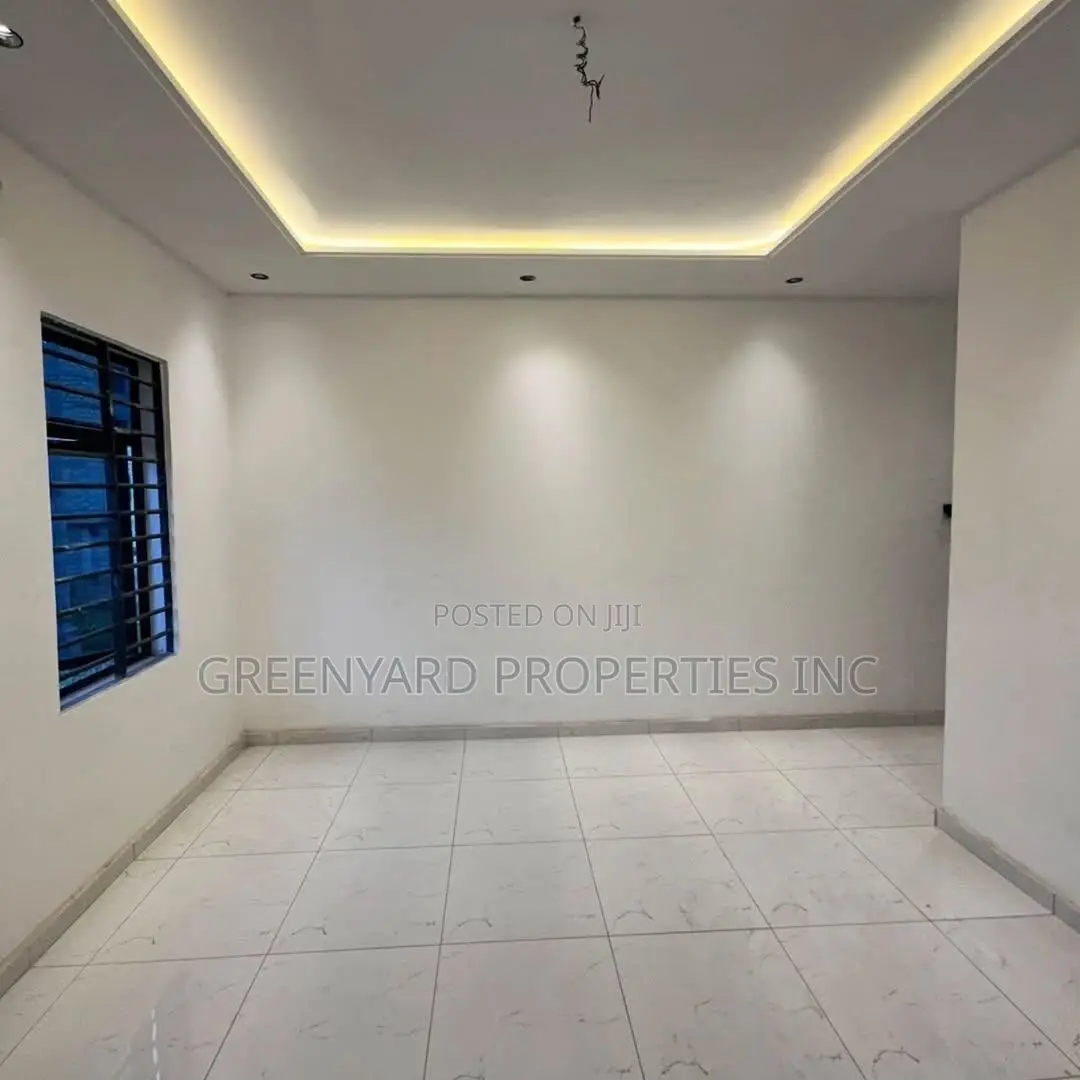 4bdrm House in Hills, East Legon for sale