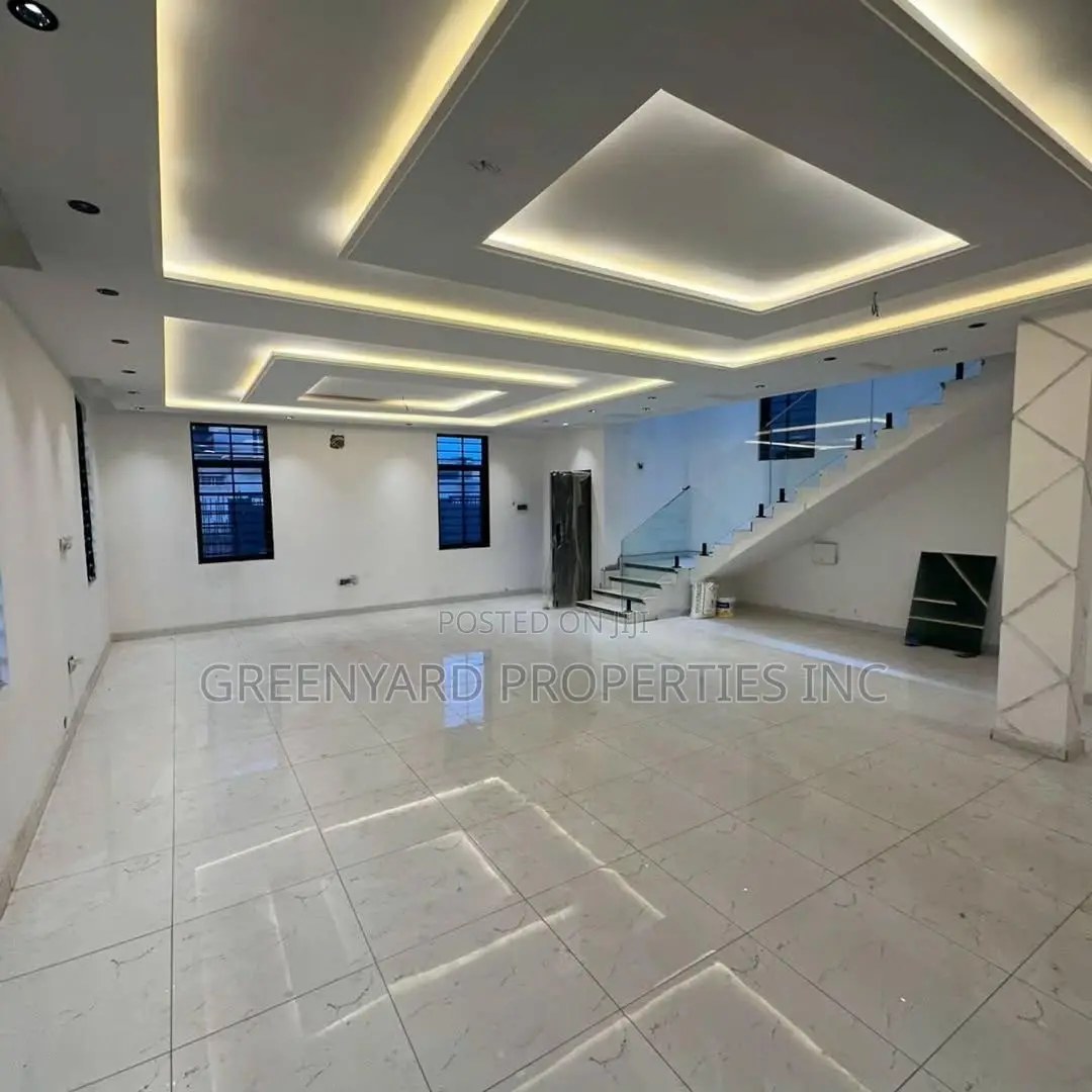 4bdrm House in Hills, East Legon for sale