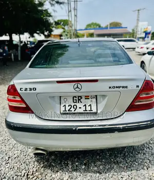 Mercedes-Benz C230 2005 White