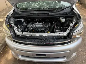 Toyota Voxy 2013 Gray