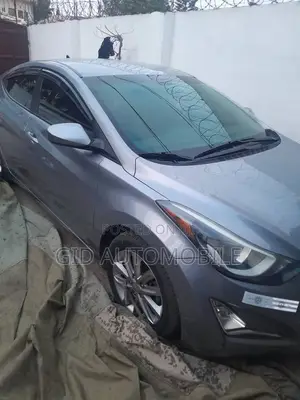 Hyundai Elantra 2015