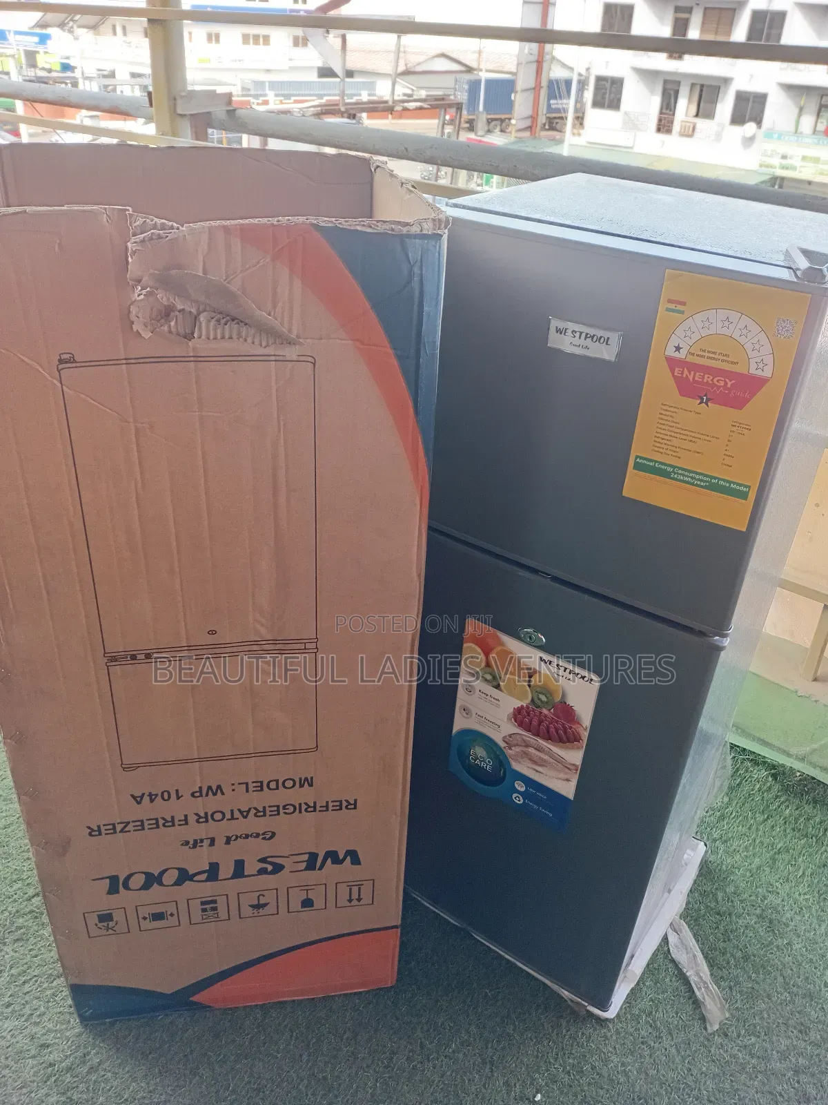 Westpool 80l Mini Fridge – Ideal for Small Kitchens