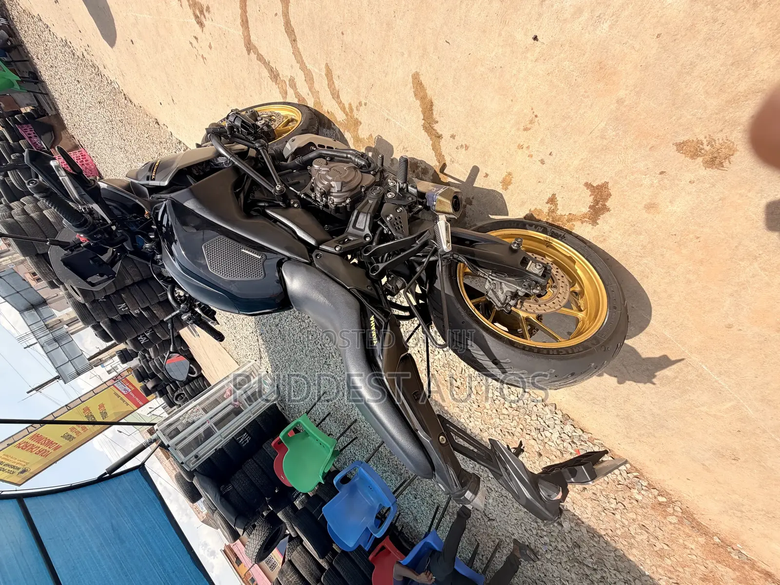 Yamaha 2021 Black