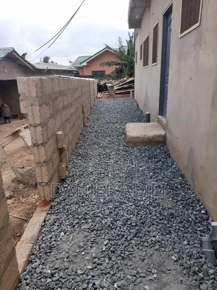 Mini Flat in Abi’S Residence, New Site for rent