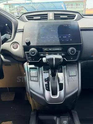 Honda CR-V Touring AWD 2019 White