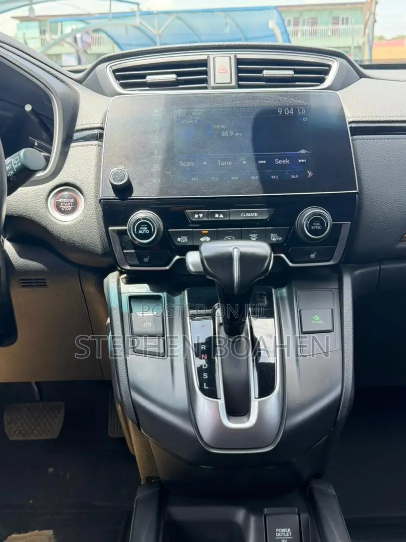 Honda CR-V Touring AWD 2019 White