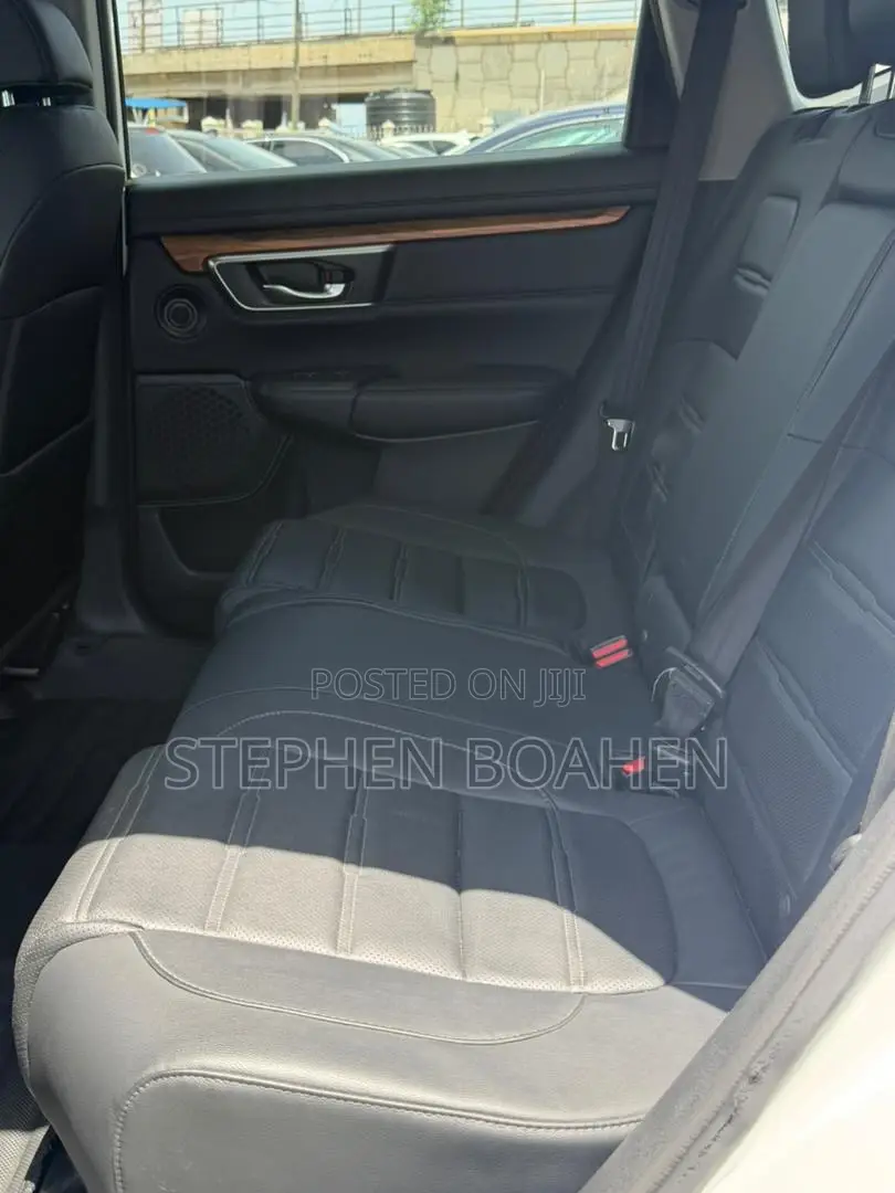 Honda CR-V Touring AWD 2019 White
