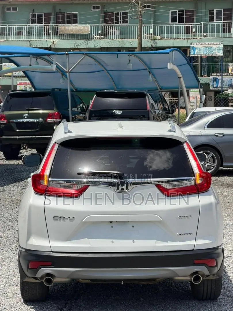 Honda CR-V Touring AWD 2019 White