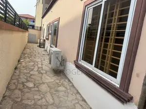 3bdrm House in Achimota Mile 7 for rent