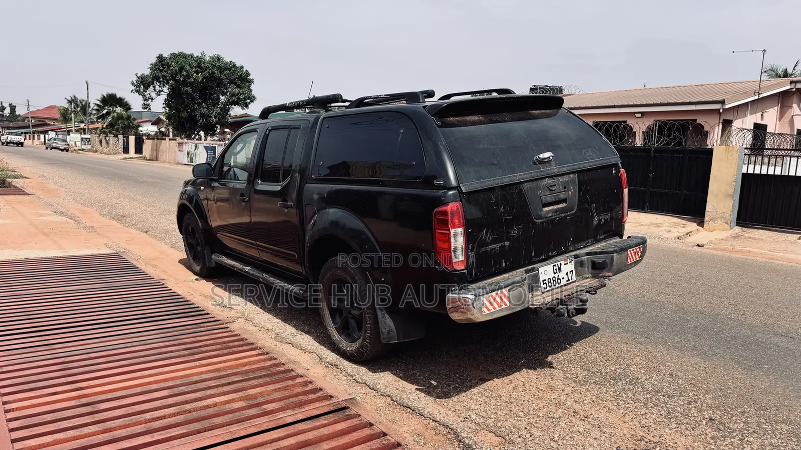 Nissan Navara 2.5 dCi Automatic 2012 Black
