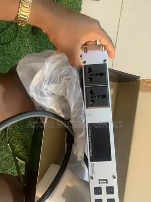 Yamaha Ym5000 8channels Power Sequencer