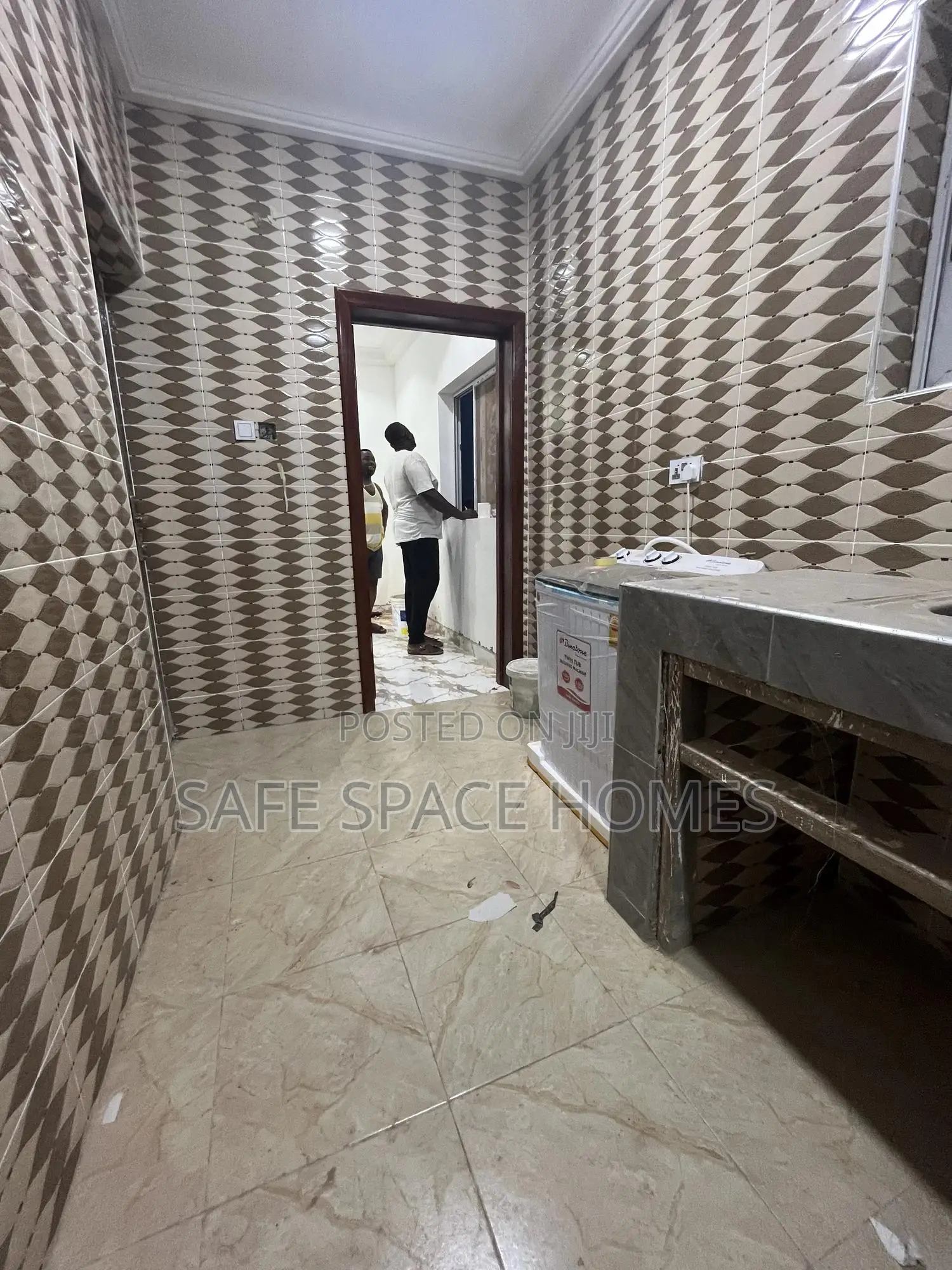 2bdrm Apartment in Burma Camp for rent