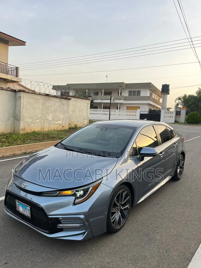 Toyota Corolla SE 2020 Blue