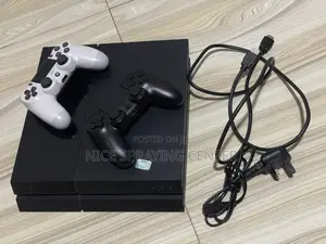 Uk Used Ps4 Jailbreak With Cd With 5 Games, 2 Original Controllers
