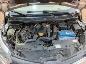Renault 30 2014 Silver