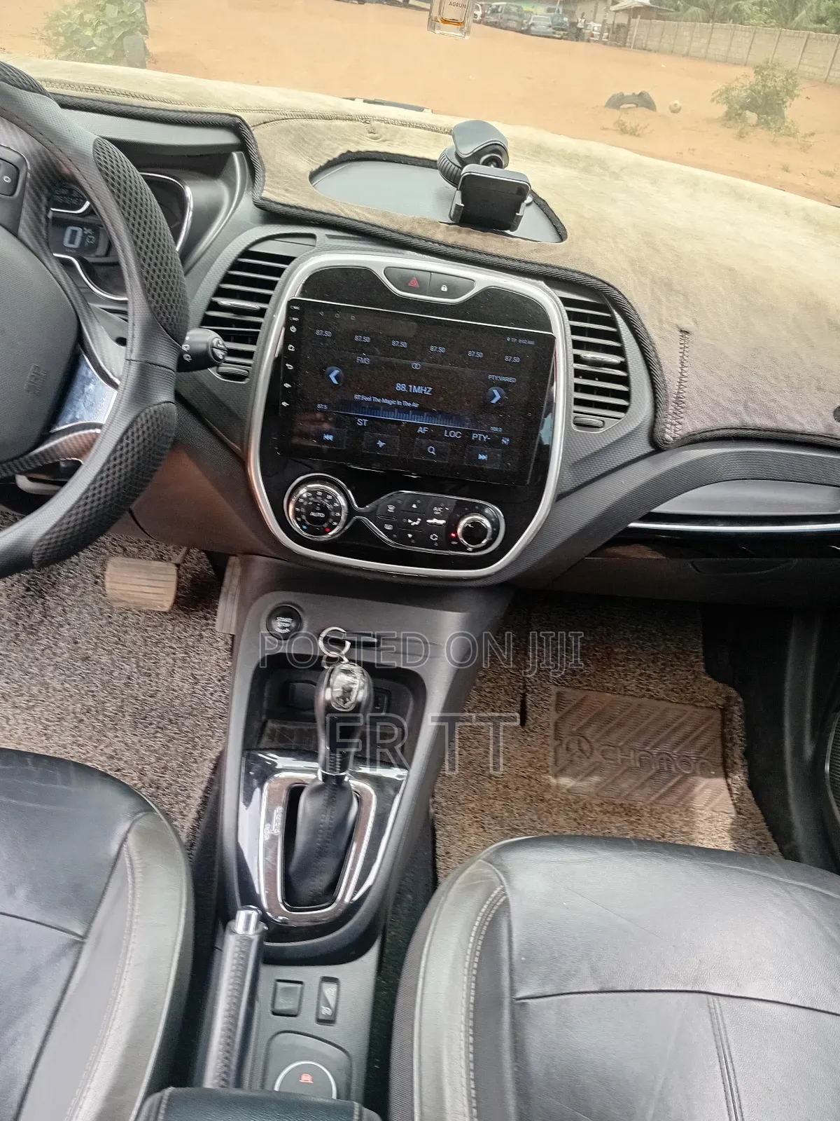 Renault 30 2014 Silver