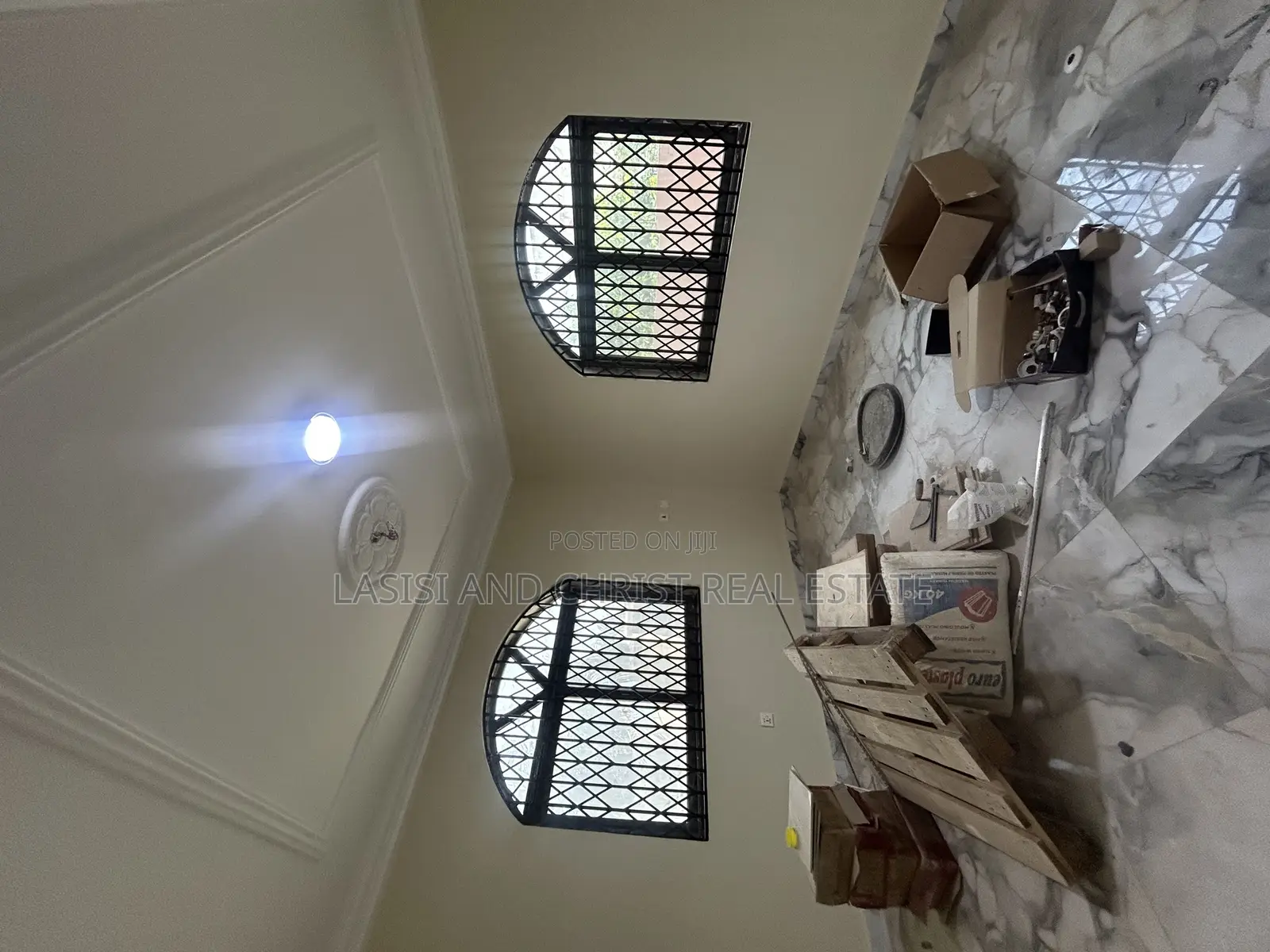 2bdrm Apartment in Lasisi And Christ, Amasaman for rent