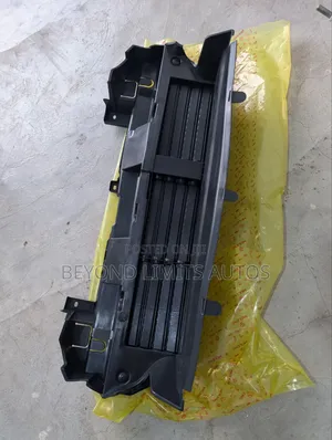 Honda Cr-v CRV 2017,2018,2019,2020,2021,2022 Shutter Grille With Motor