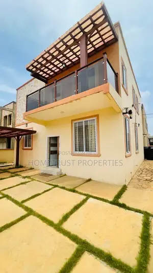 3bdrm Duplex in Achimota Mall Area for rent