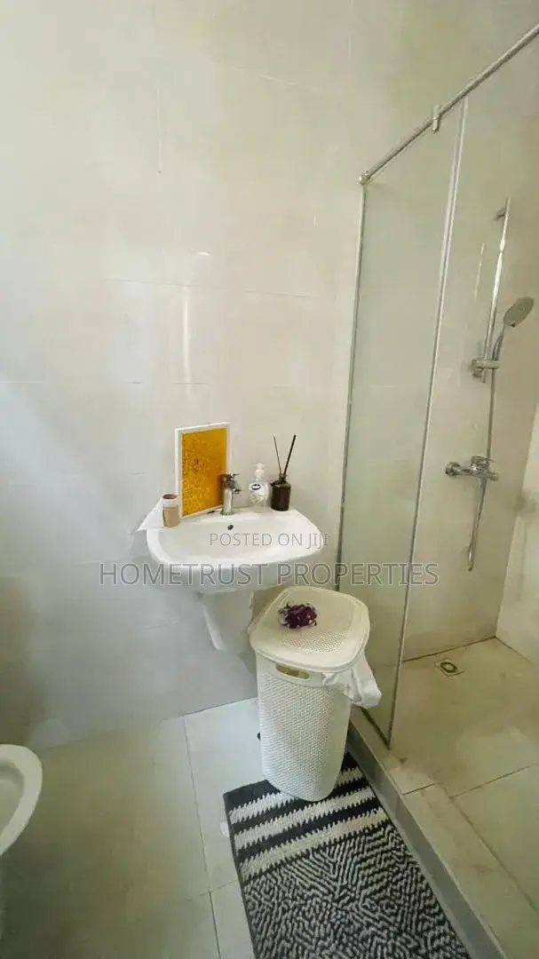 3bdrm Duplex in Achimota Mall Area for rent