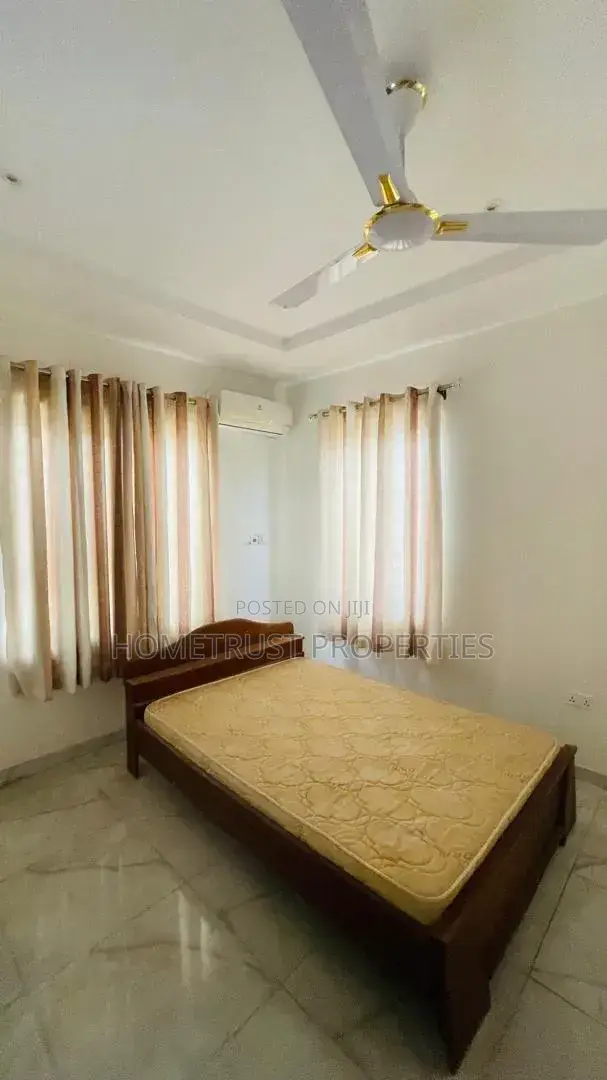 2bdrm Duplex in Achimota Mall Area for sale