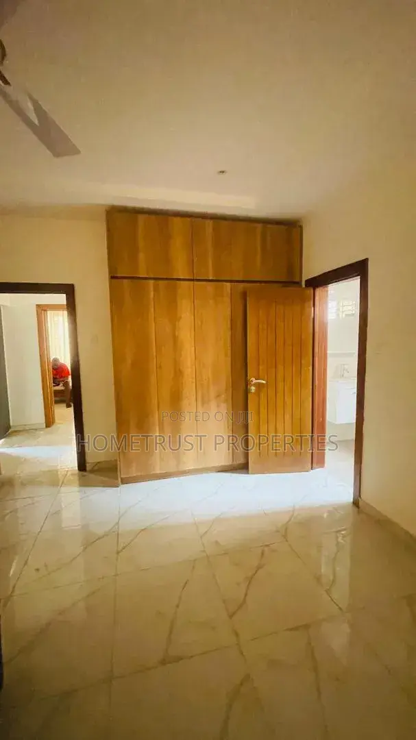 2bdrm Duplex in Achimota Mall Area for sale