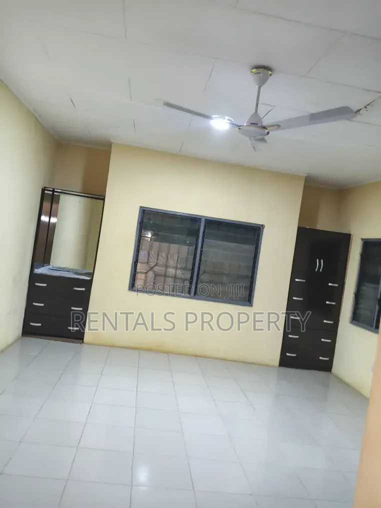 6bdrm Mansion in Amrahia for rent