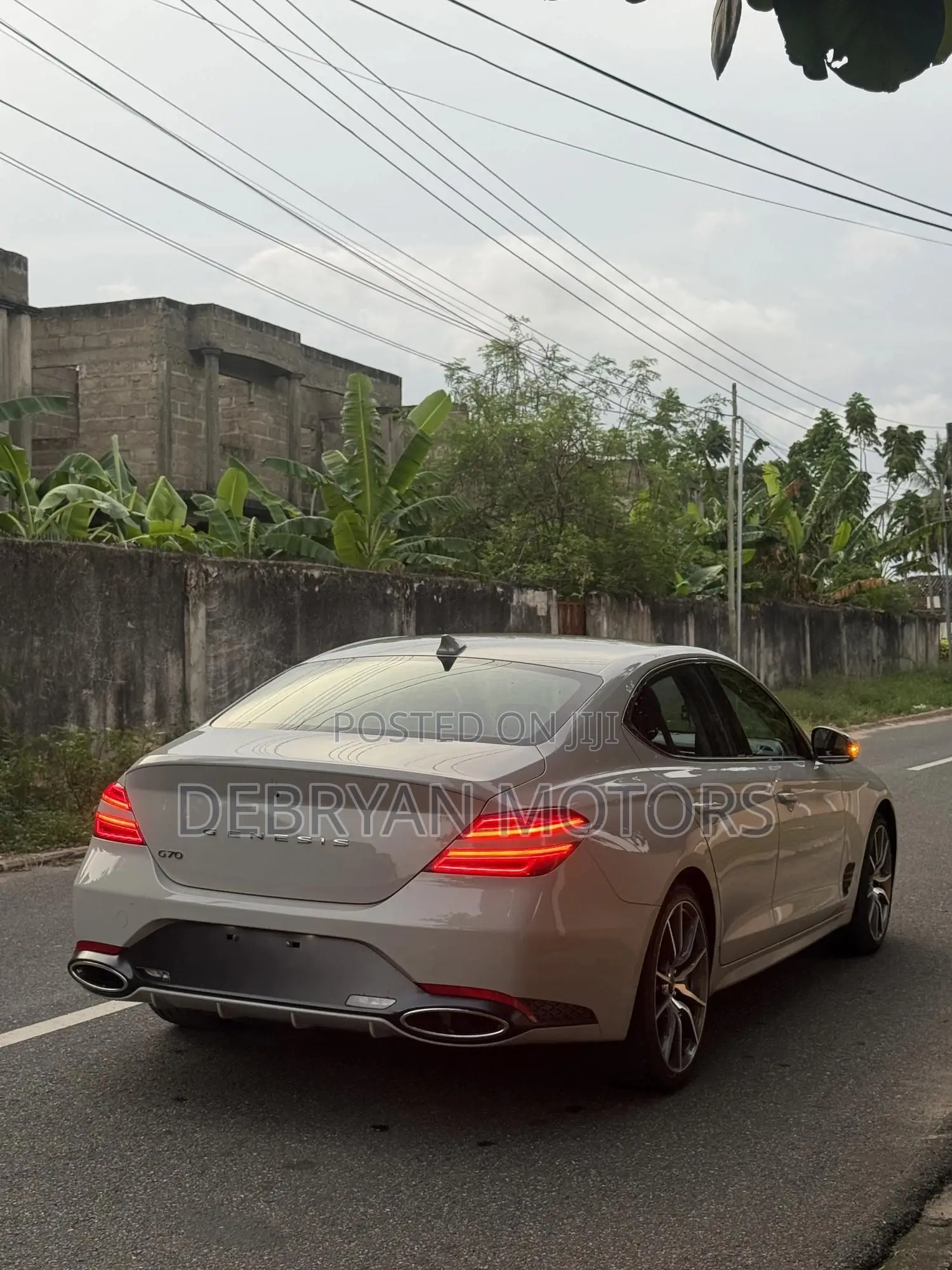 Genesis G70 2.5T AWD 2025 Gray