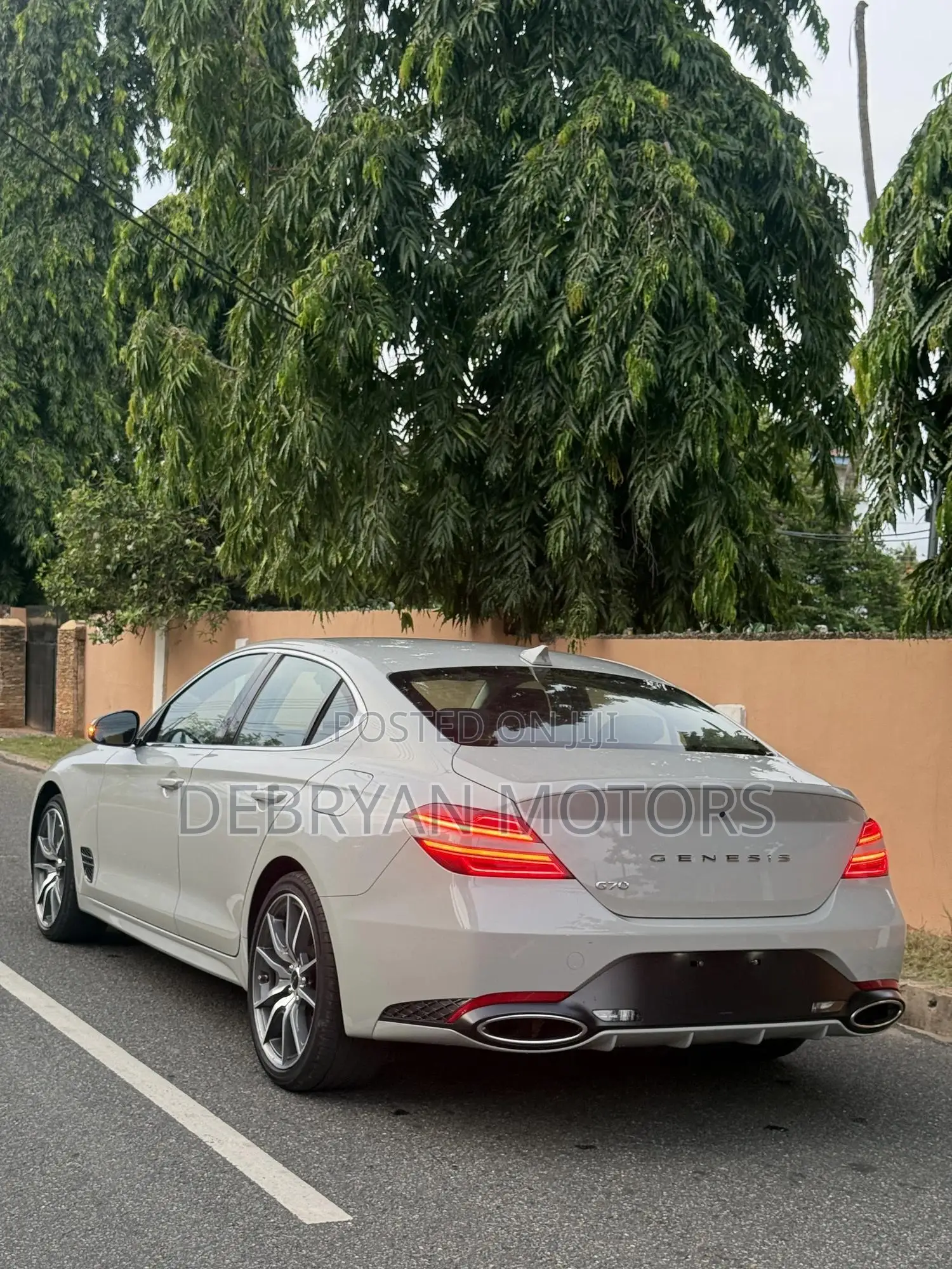 Genesis G70 2.5T AWD 2025 Gray