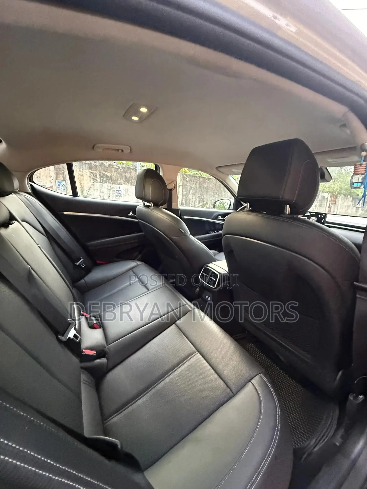 Genesis G70 2.5T AWD 2025 Gray