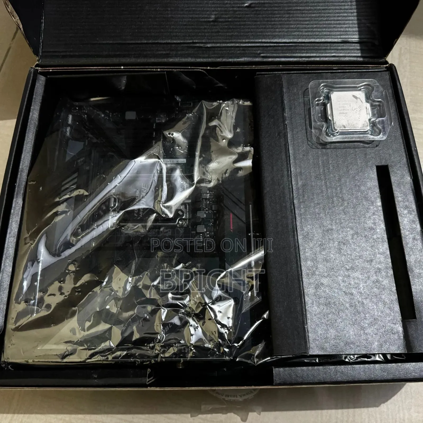 Rog Strix Z790-h Gaming Wifi+Intel Core I5 12gen Corsair Vengence 16gb
