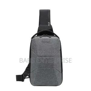 Green Lion Liverpool Crossbody Backpack