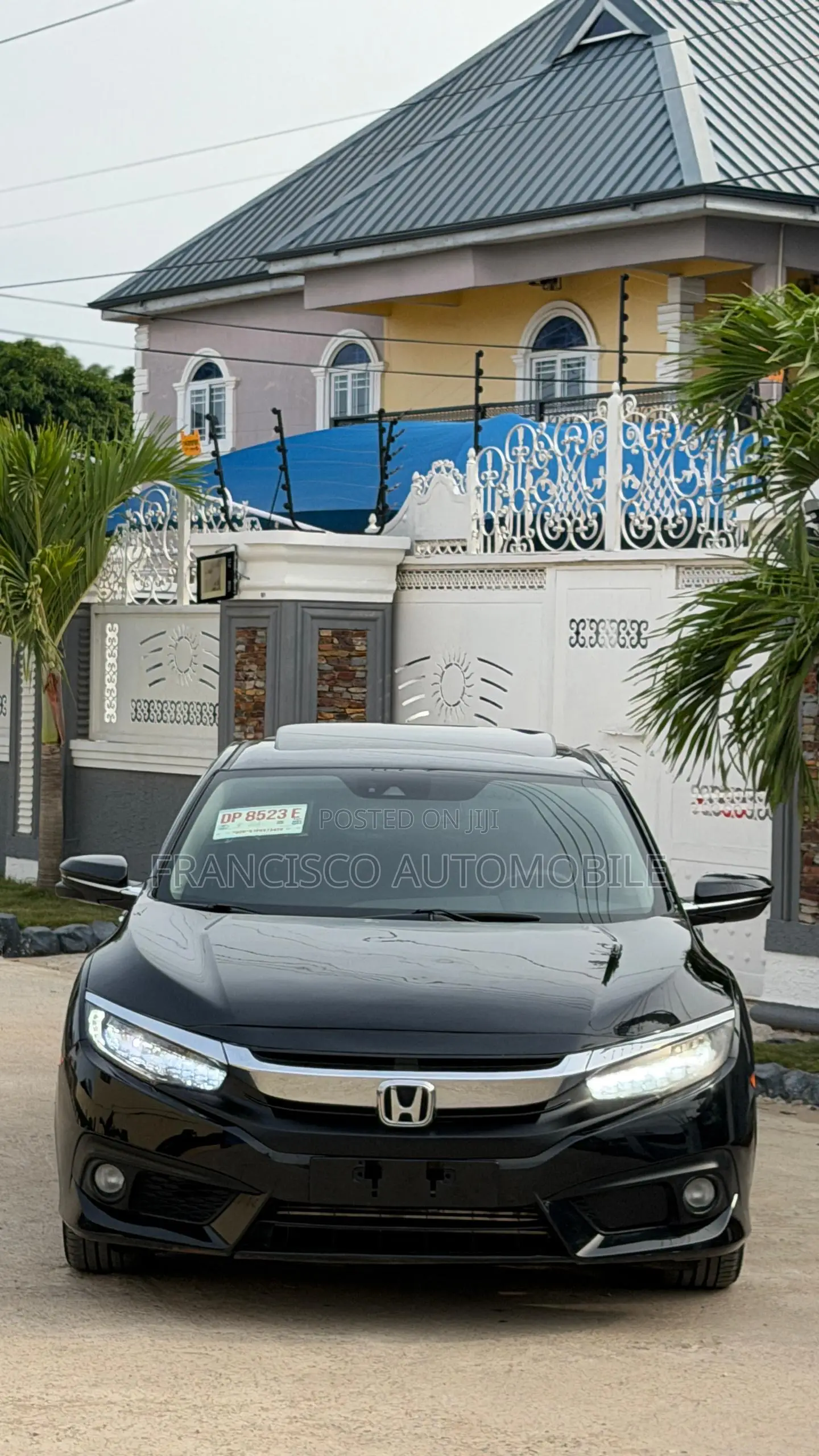 Honda Civic Touring 4dr Sedan (1.5L 4cyl) 2017 Black