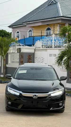 Honda Civic Touring 4dr Sedan (1.5L 4cyl) 2017 Black