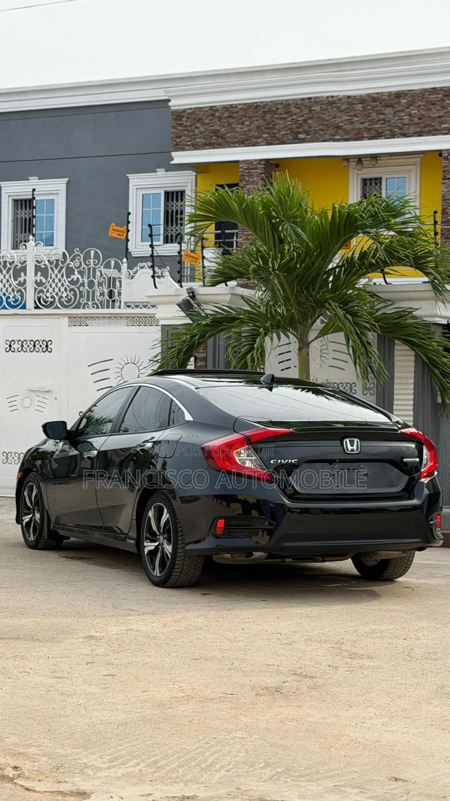 Honda Civic Touring 4dr Sedan (1.5L 4cyl) 2017 Black
