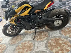 Honda 2025 Yellow