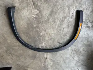 Mitsubishi Outlander 2022 Front Fender Moulding
