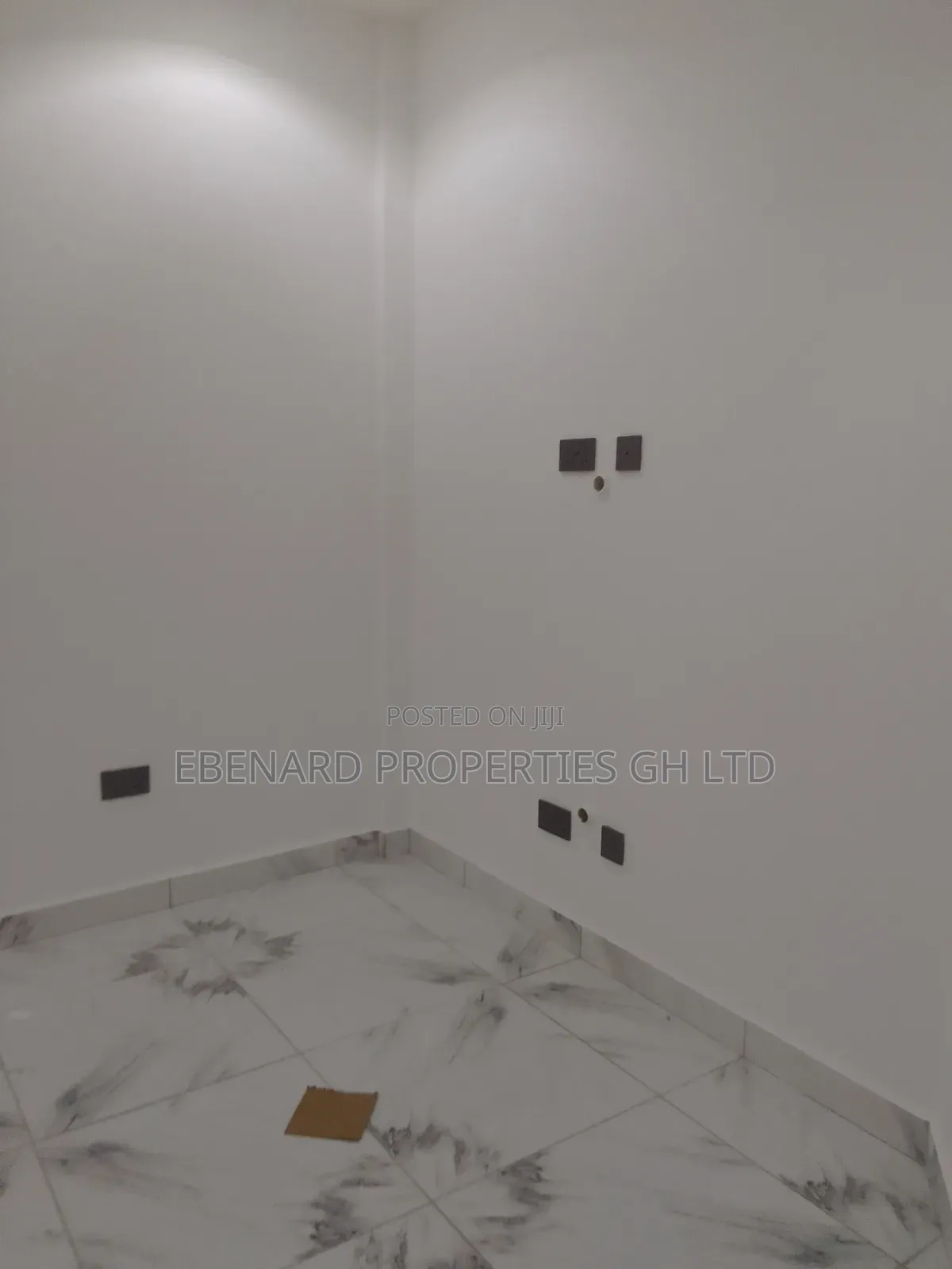 2bdrm Townhouse/Terrace in Ebenard Properties, School Junction for sale